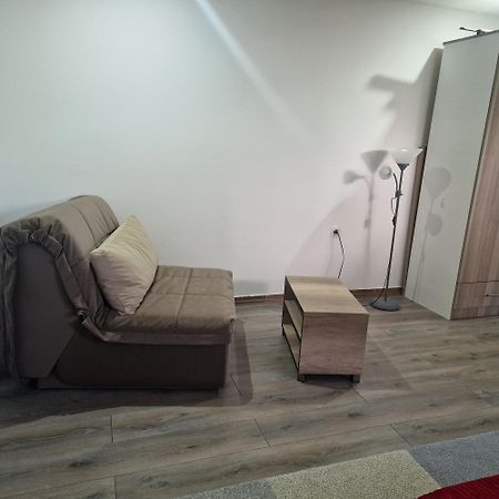 Square Apartment Paraćin Εξωτερικό φωτογραφία
