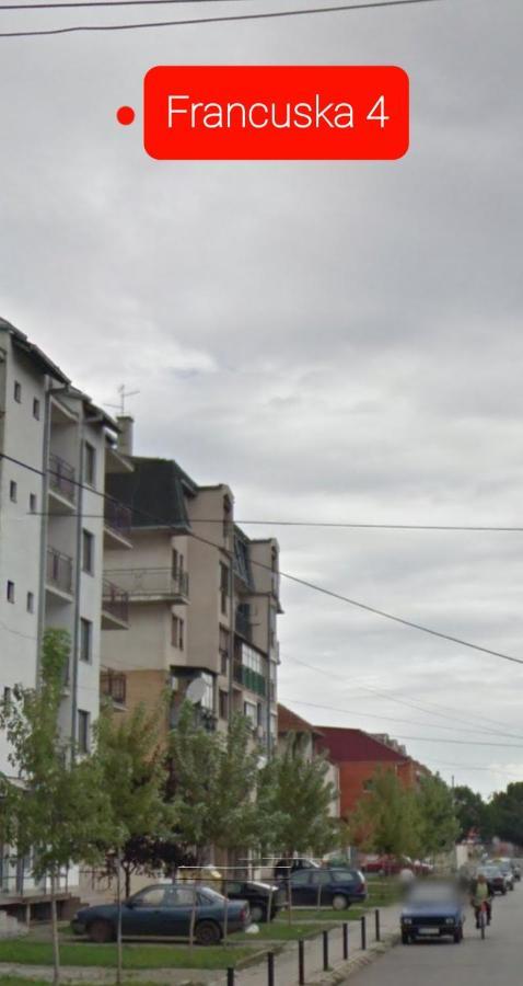 Square Apartment Paraćin Εξωτερικό φωτογραφία