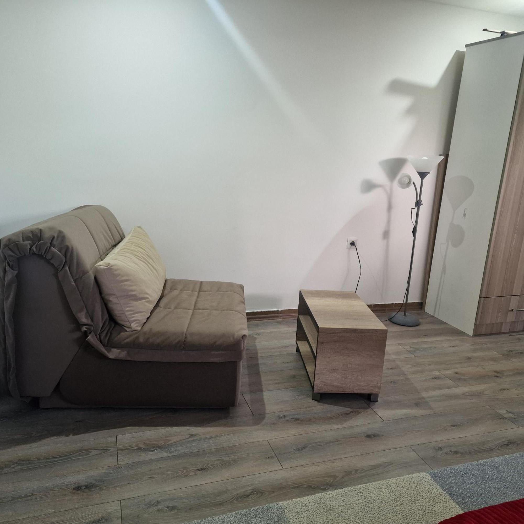 Square Apartment Paraćin Εξωτερικό φωτογραφία